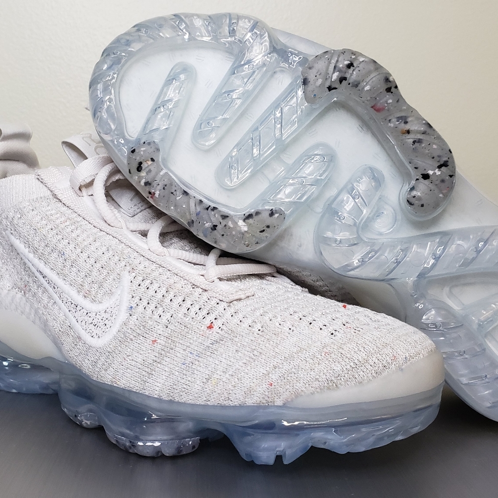 Nike Air VaporMax 2021 FK Flyknit Phantom Summit Women Sz 5.5/Men 7.5 DJ9975-001